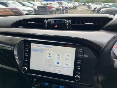 2024 Toyota Hilux