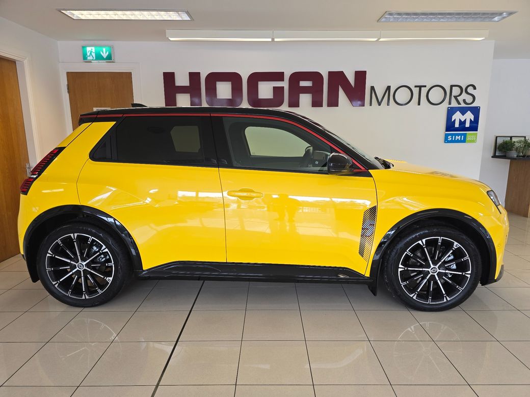 2025 Renault 5