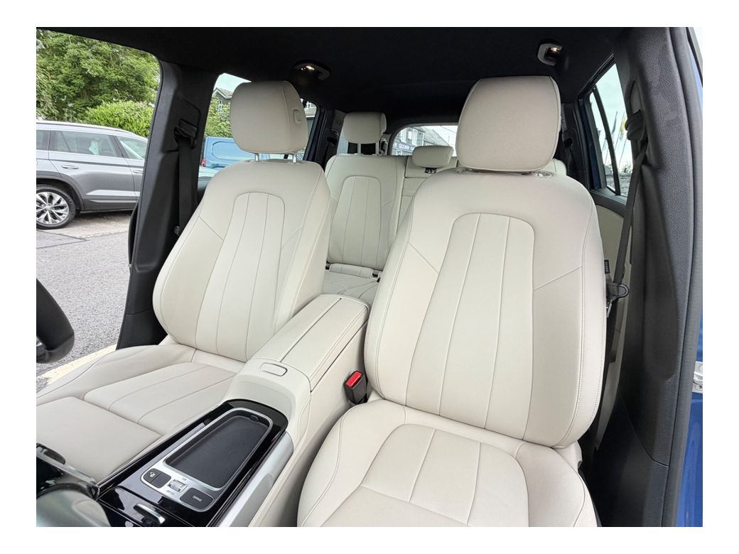 2024 Mercedes-Benz GLB Class