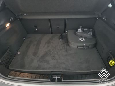2025 Mercedes-Benz EQA