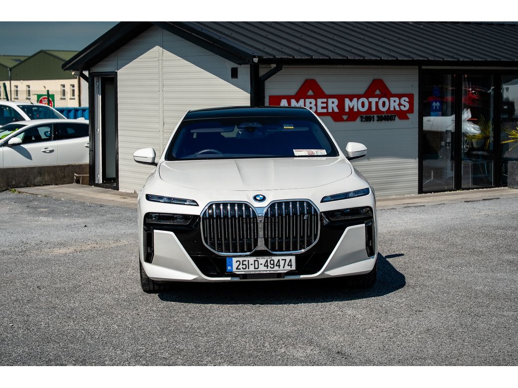 2025 BMW i7