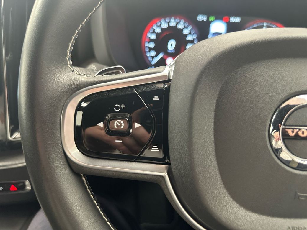 2020 Volvo XC60