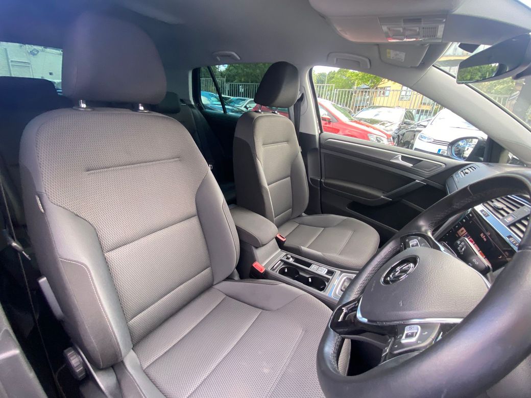 2018 Volkswagen Golf