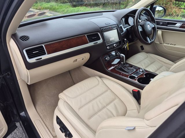 2016 Volkswagen Touareg