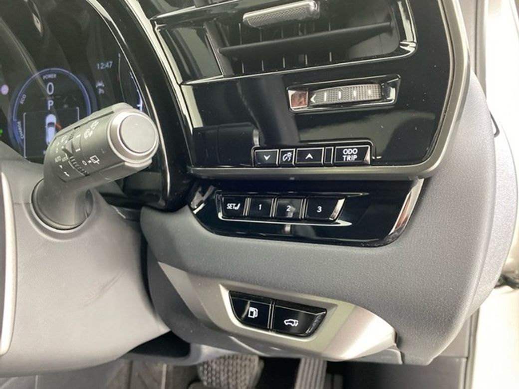 2023 Lexus RX450h+