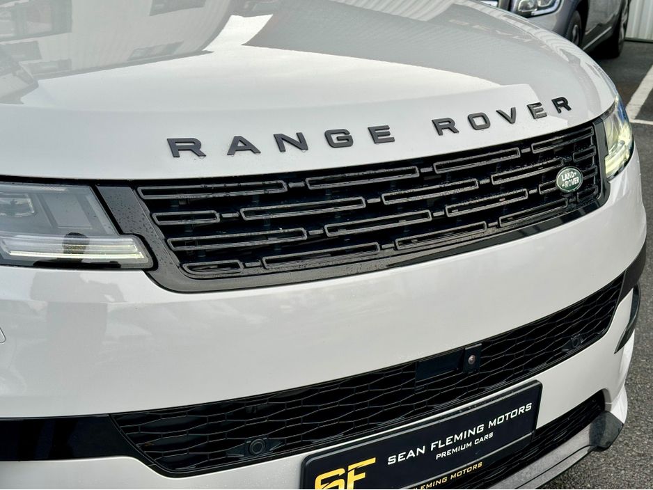 2025 Land Rover Range Rover Sport