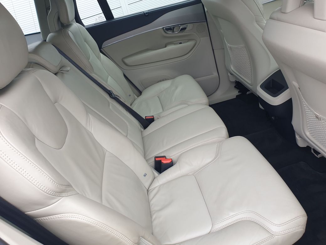 2016 Volvo XC90