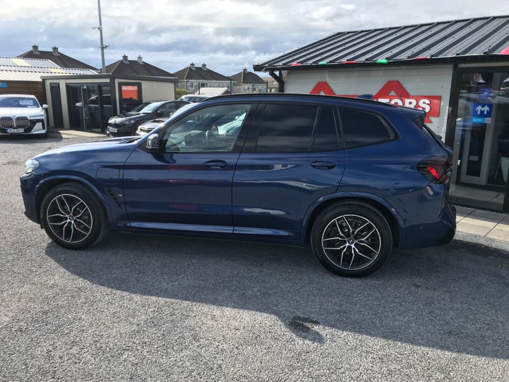 2022 BMW iX3