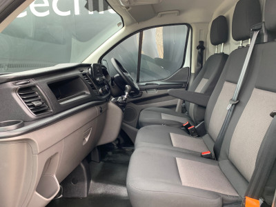 2023 Ford Transit Custom