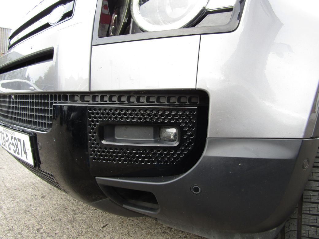 2023 Land Rover Defender
