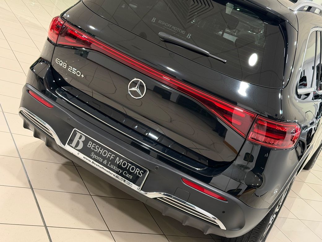 2025 Mercedes-Benz EQB