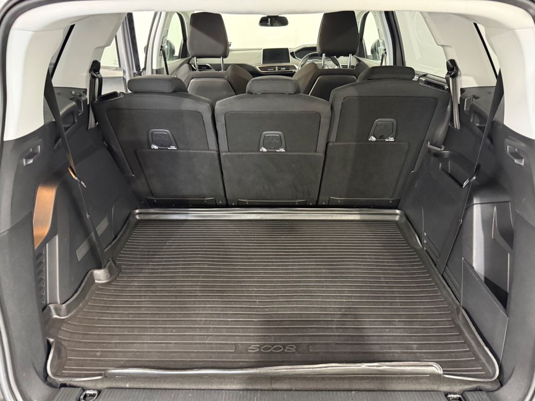 2019 Peugeot 5008