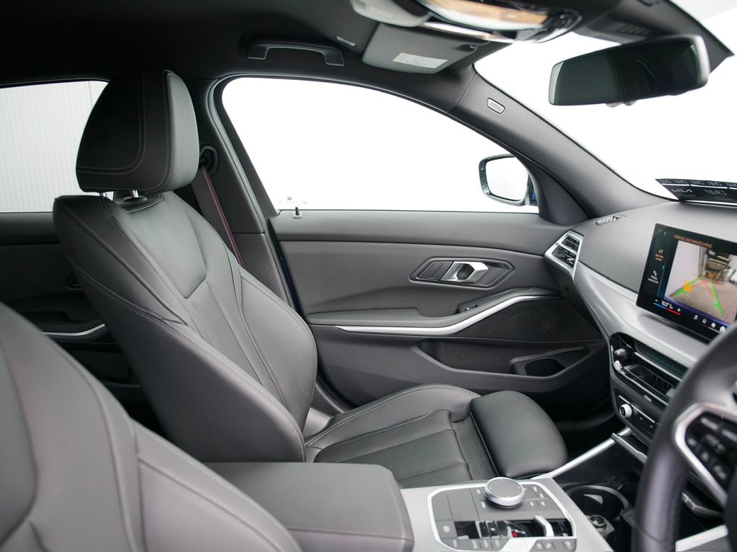 2025 BMW 3 Series
