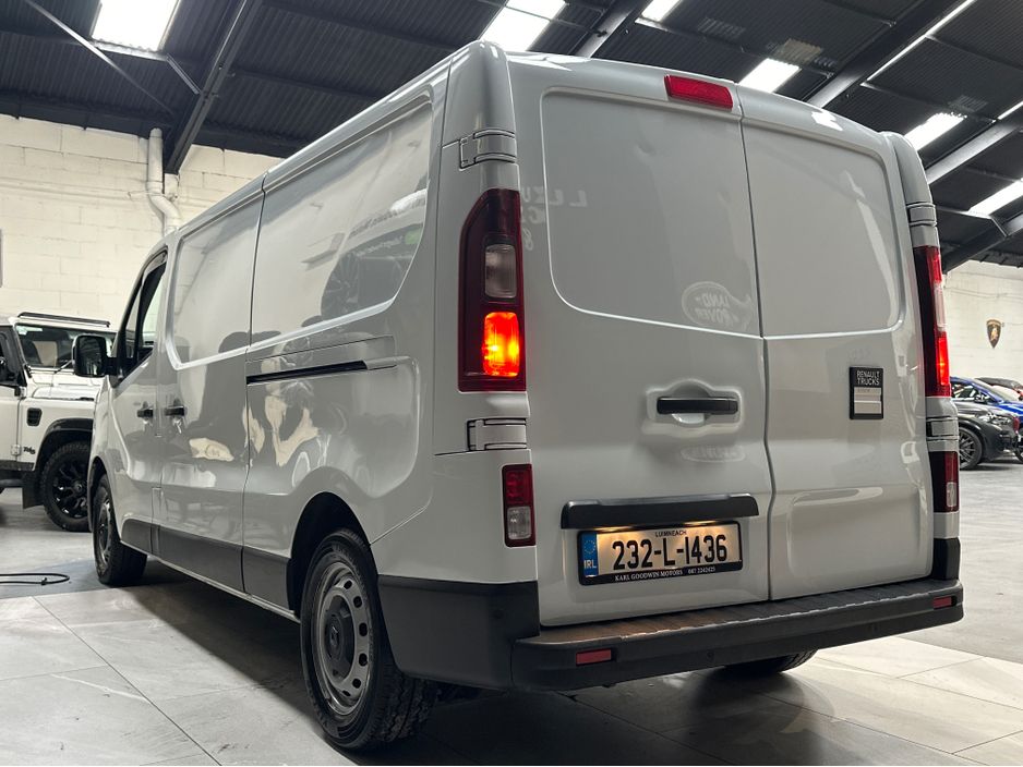 2023 Renault Trafic