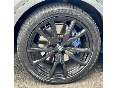 2024 BMW X7