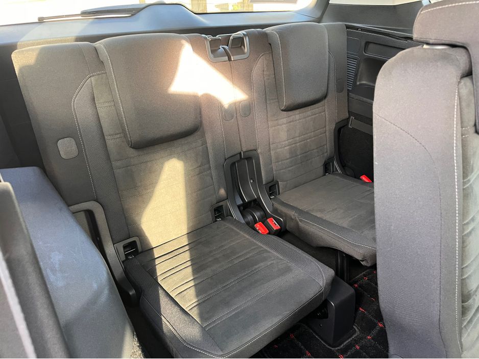 2016 Volkswagen Touran
