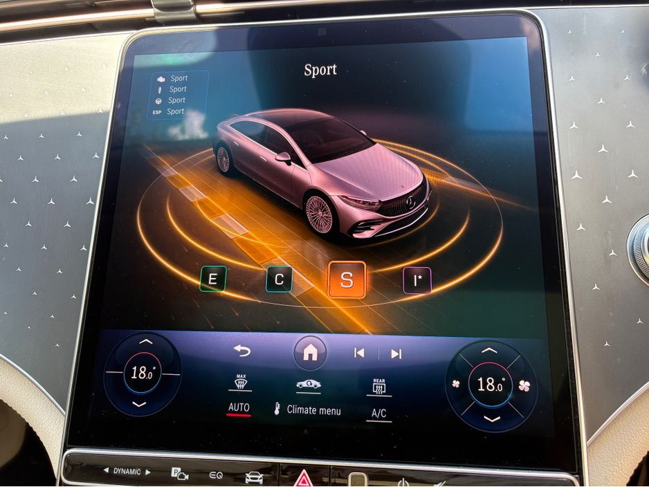 2022 Mercedes-Benz EQS
