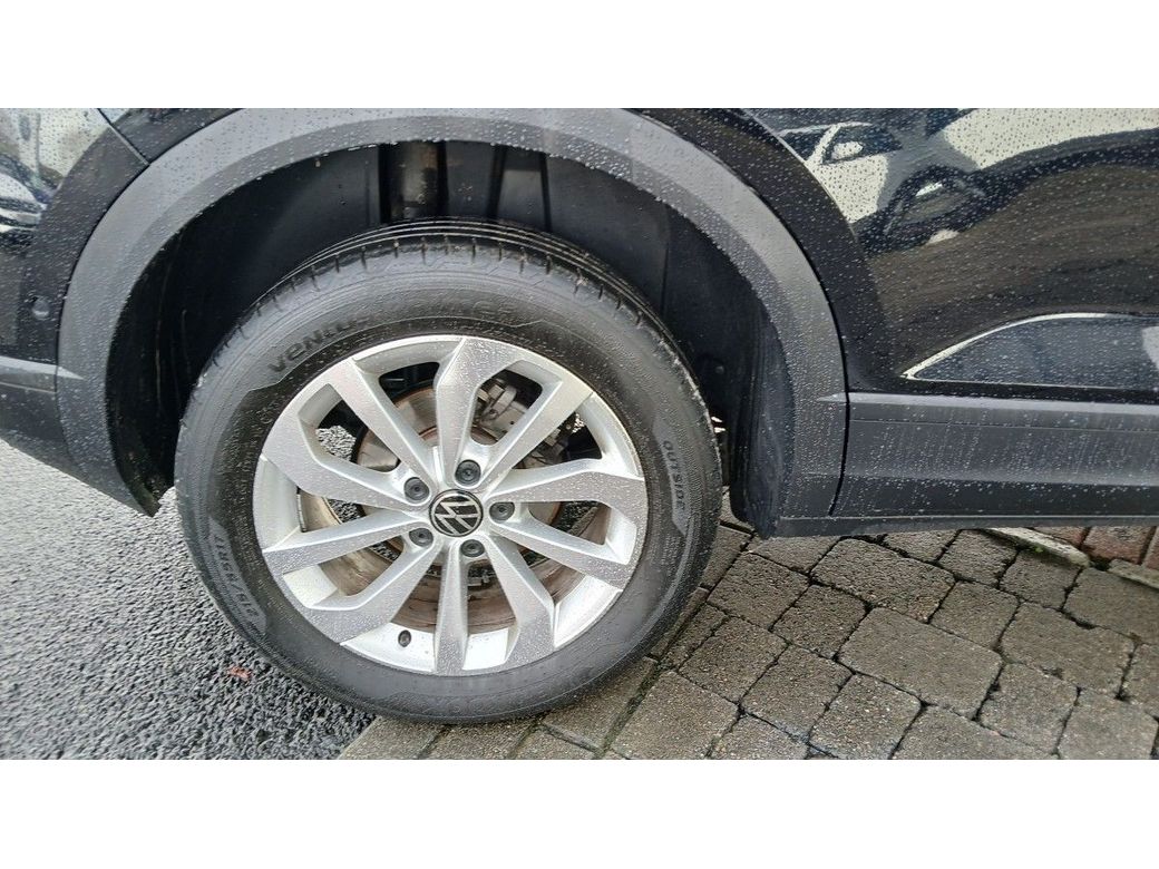 2025 Volkswagen T-Roc
