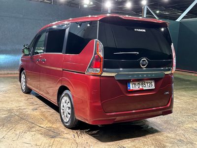 2017 Nissan Serena