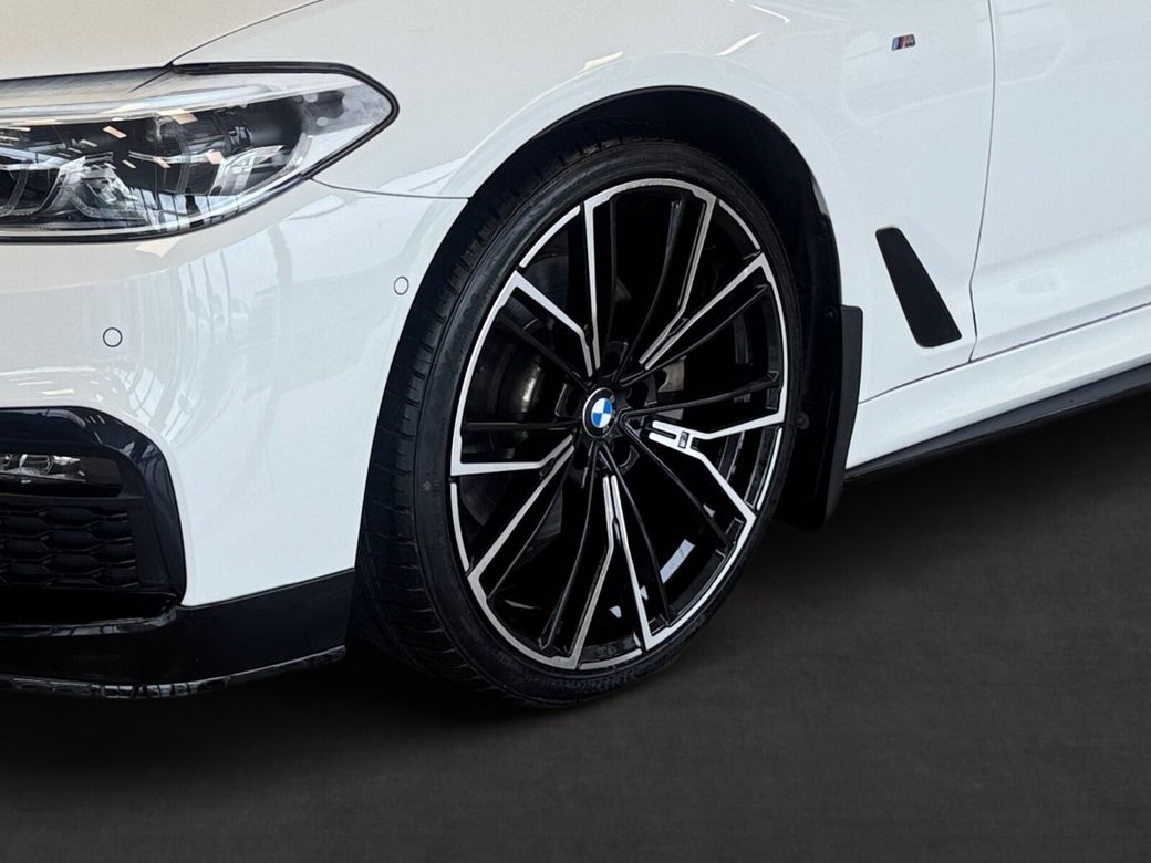 2019 BMW 5 Series