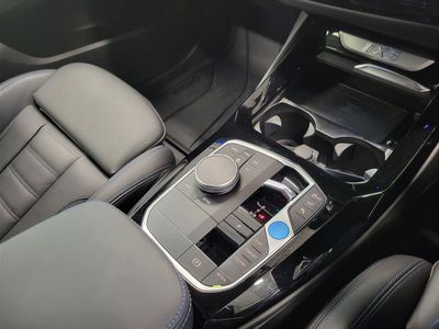 2024 BMW iX3