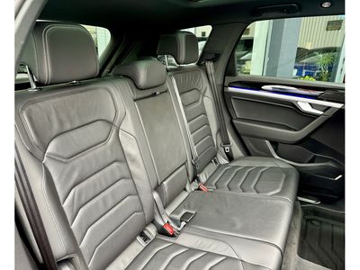 2022 Volkswagen Touareg