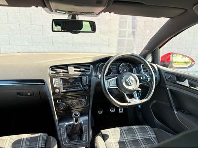 2015 Volkswagen Golf