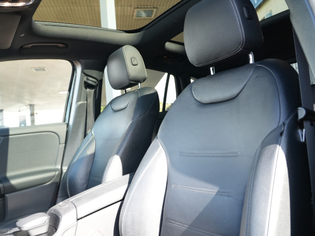 2021 Mercedes-Benz EQA