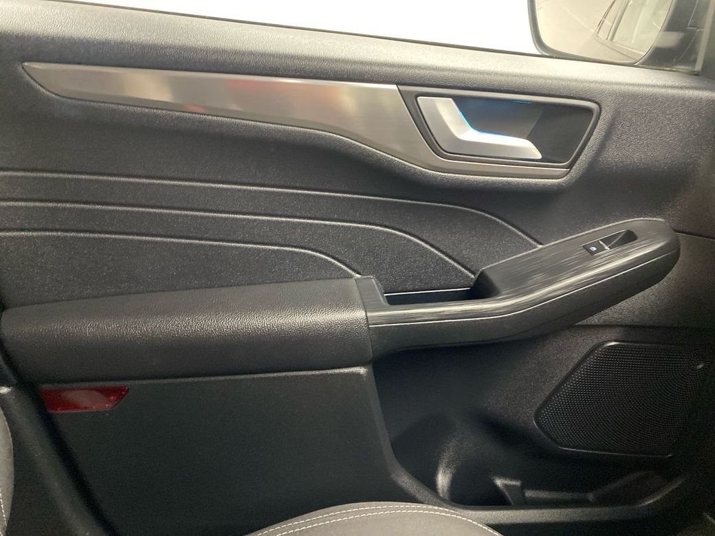 2022 Ford Kuga