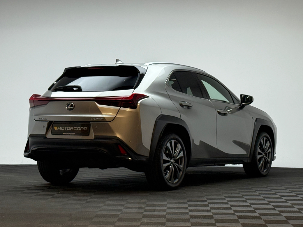 2023 Lexus UX 250H