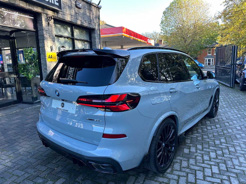 2025 BMW X5