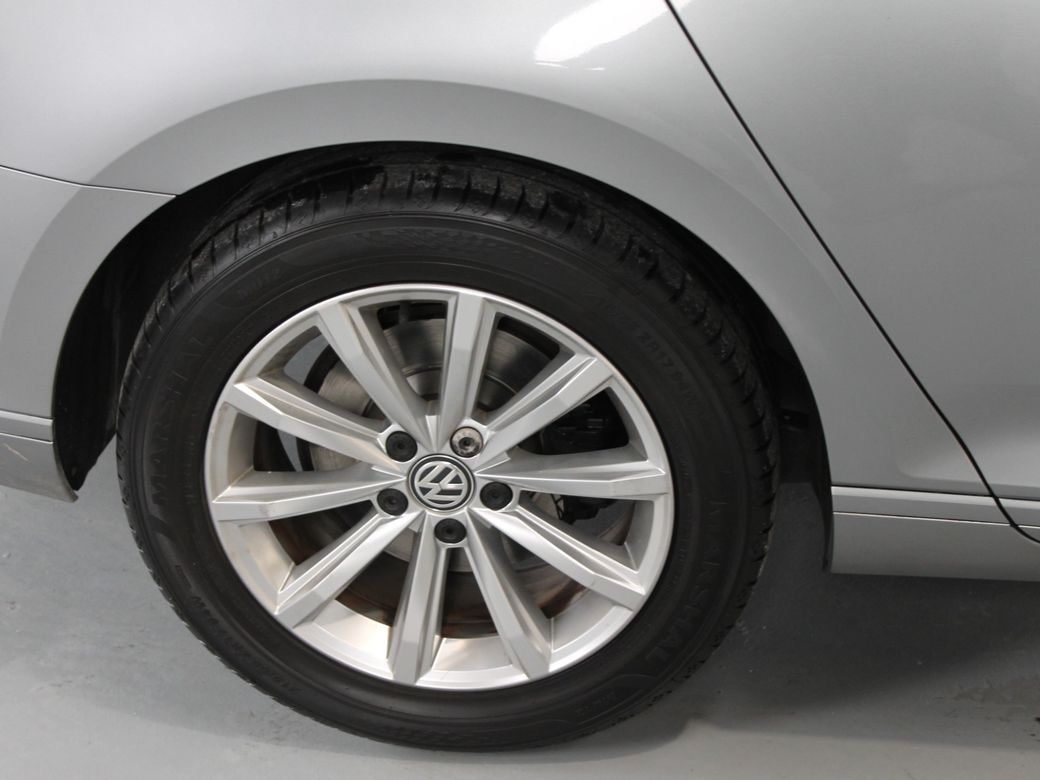 2019 Volkswagen Passat