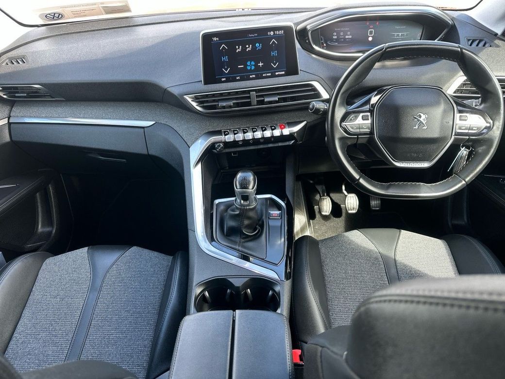 2020 Peugeot 5008