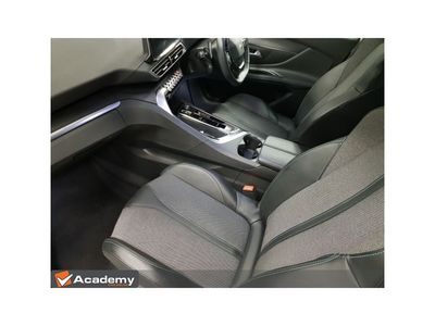 2024 Peugeot 5008