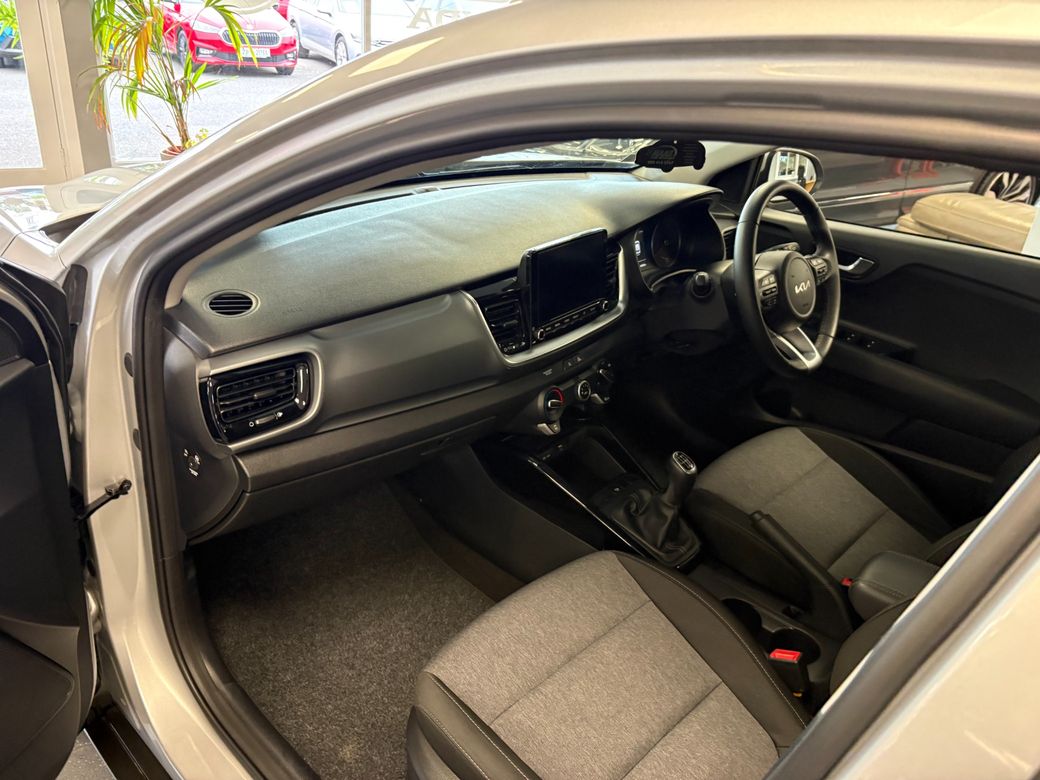 2024 Kia Stonic