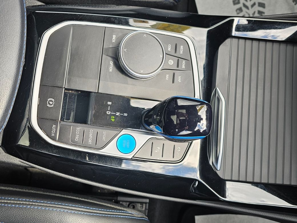 2022 BMW iX3