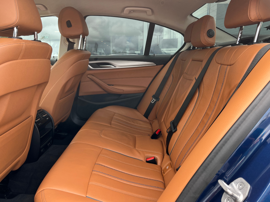 2021 BMW 5 Series