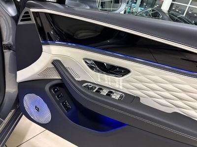 2025 Bentley Flying Spur