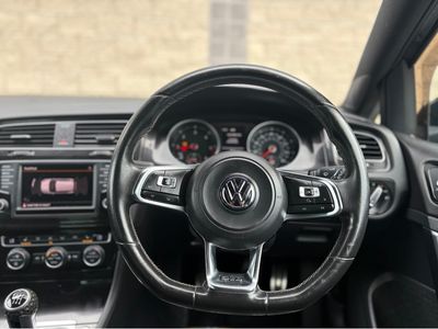 2016 Volkswagen Golf