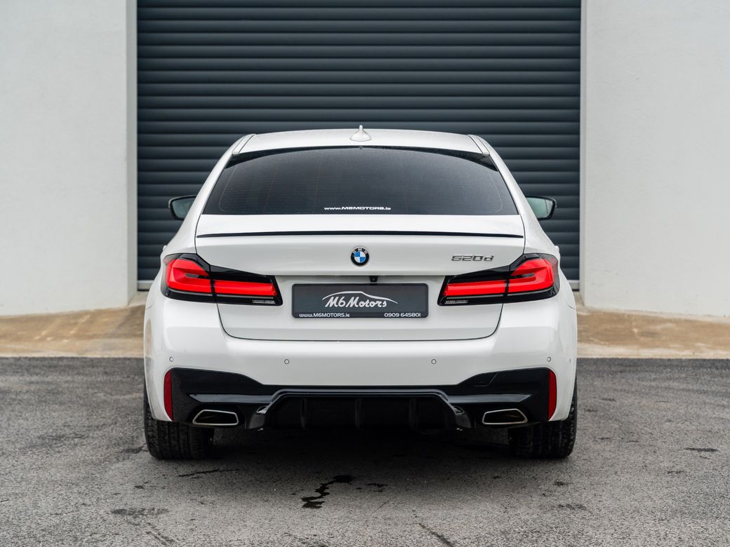 2022 BMW 5 Series