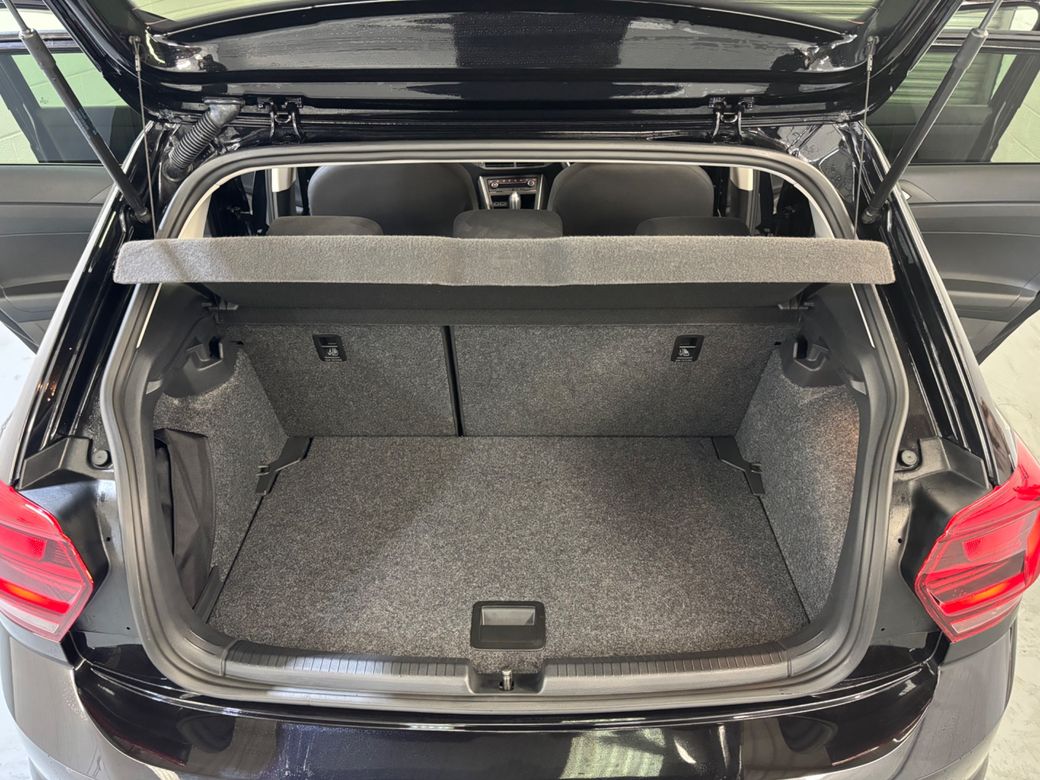 2019 Volkswagen Polo