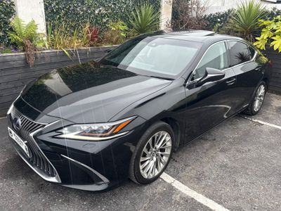 2020 Lexus ES 300h