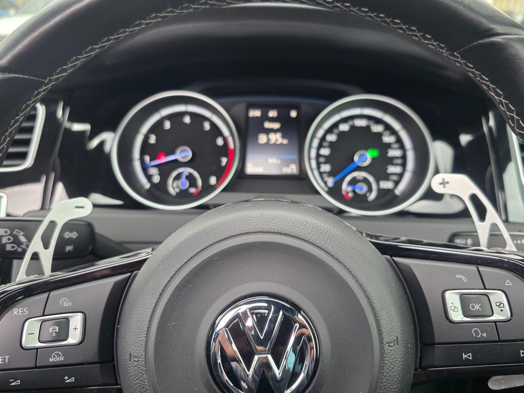 2016 Volkswagen Golf