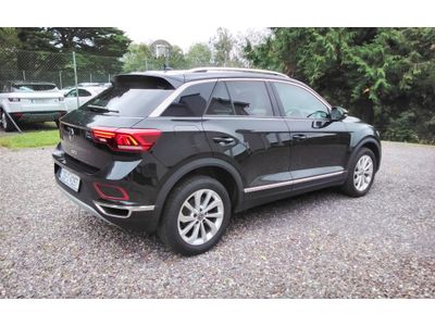 2025 Volkswagen T-Roc