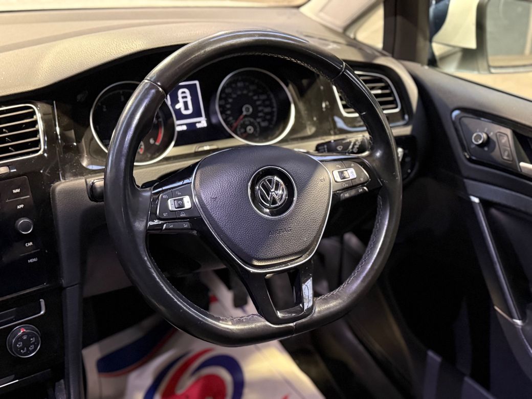 2017 Volkswagen Golf