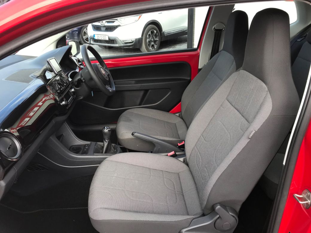 2015 Volkswagen up!