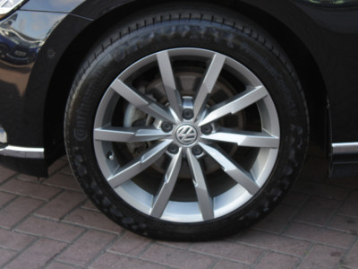 2019 Volkswagen Passat