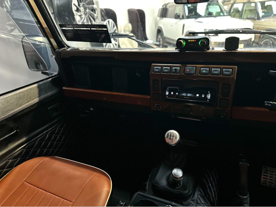 2003 Land Rover Defender