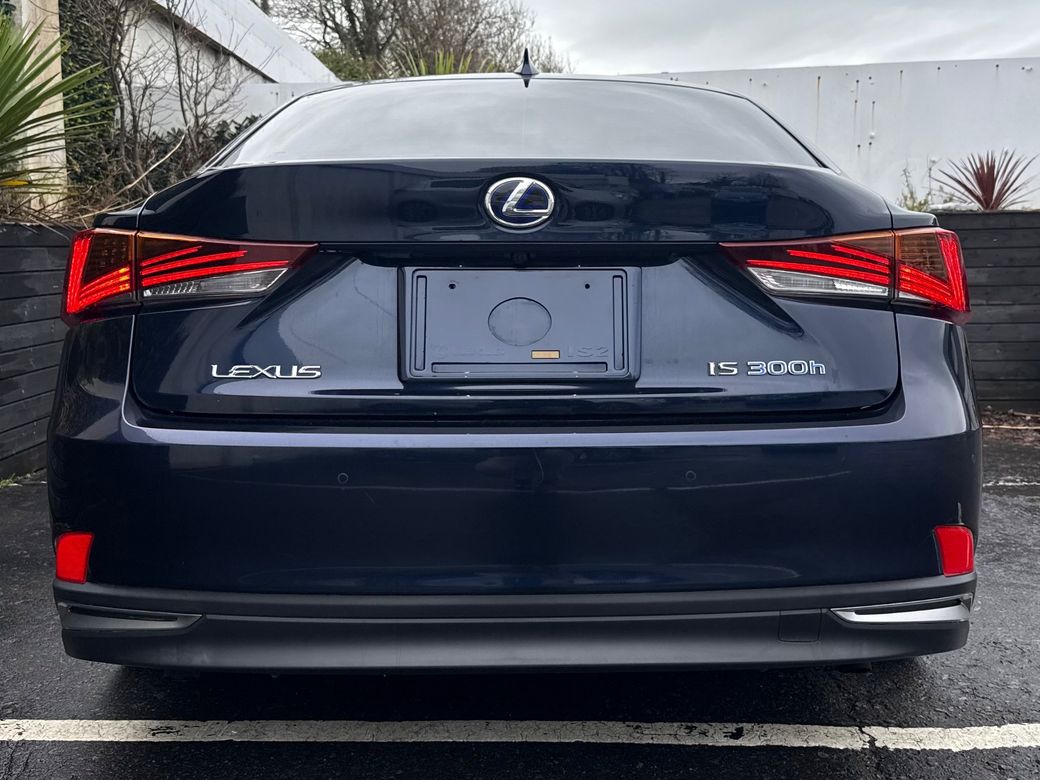 2018 Lexus IS