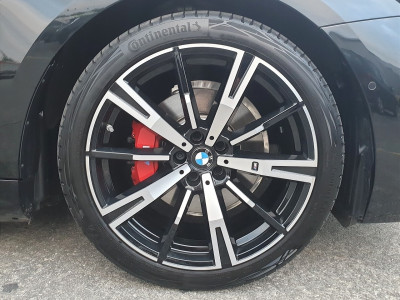 2025 BMW 530